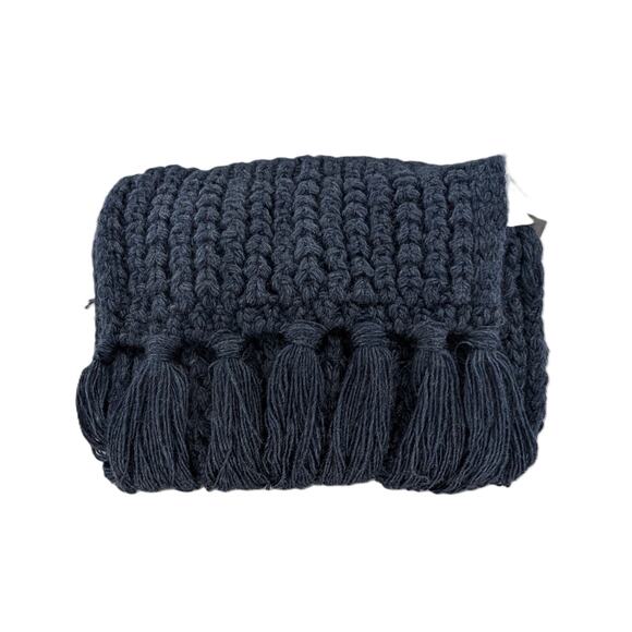 Sole Society Chunky Ribbed Scarf Cable Knit Fringed Hem - Picture 8 of 9